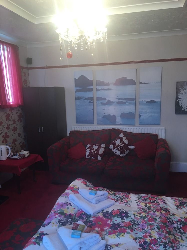 Jasmine House Bed & Breakfast New Quay